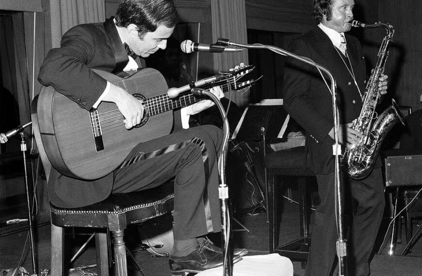 “Tom, tell that gringo he’s a moron”