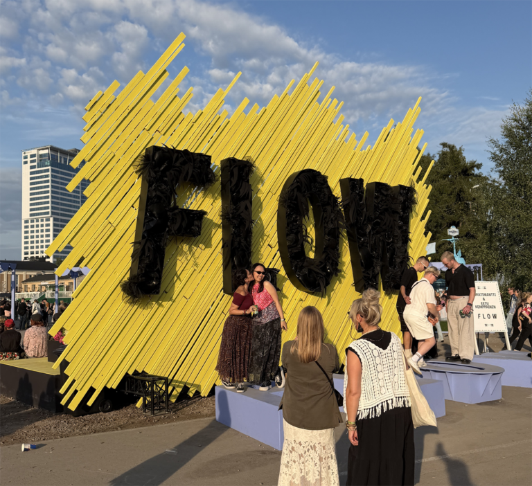 Flow Festival: Turnstile e Florence + The Machine salvam o dia em Helsinki