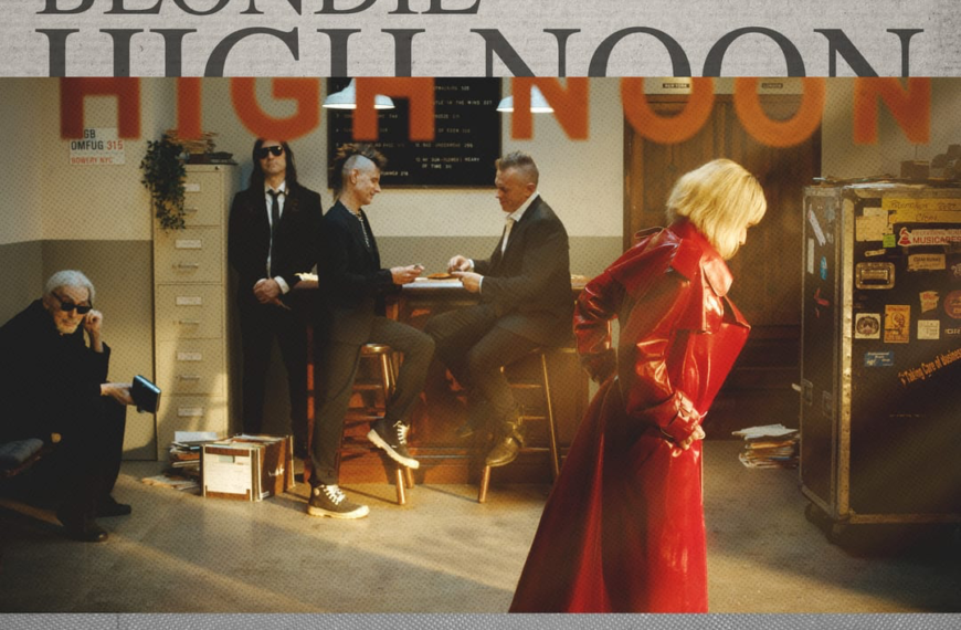 Vem novo disco da Blondie